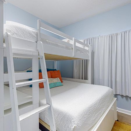 Baywatch F2 Apartment Пенсакола Бийч Екстериор снимка